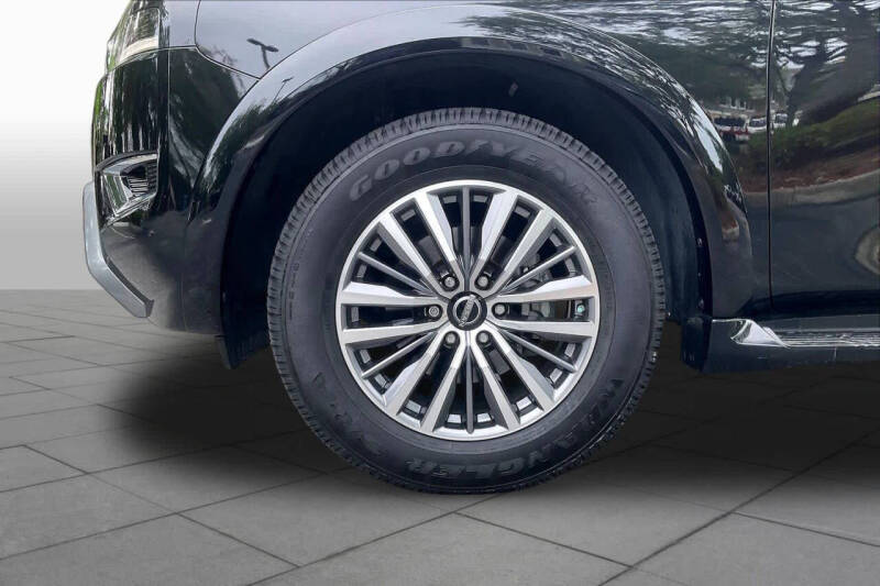 2023 Nissan Armada SL