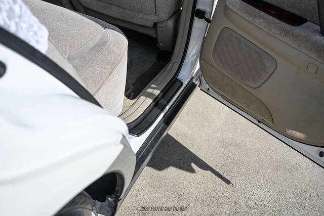 2000 Toyota Crown