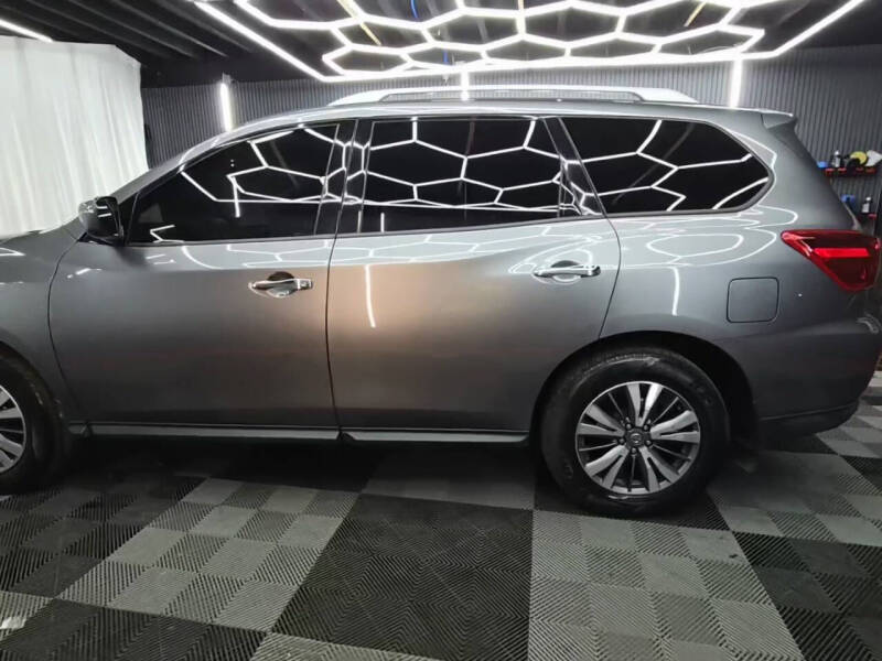 2020 Nissan Pathfinder S