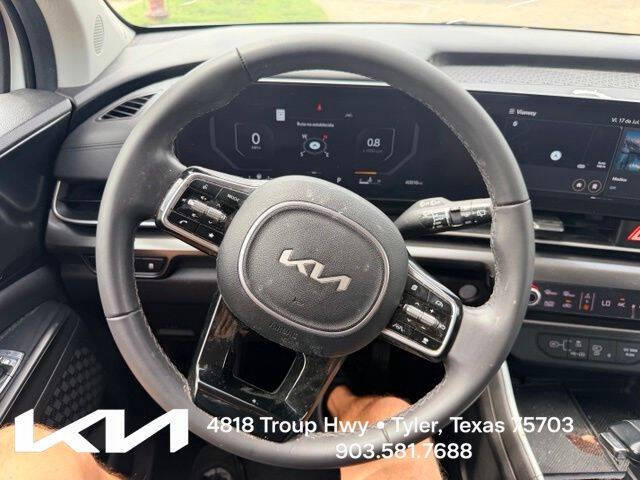 2025 Kia Carnival SX