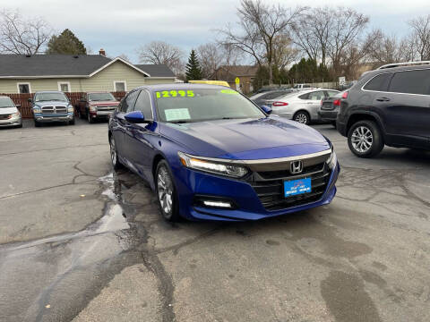 2018 Honda Accord for sale at DISCOVER AUTO SALES in Racine WI