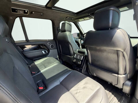 2020 Land Rover Range Rover P525 HSE