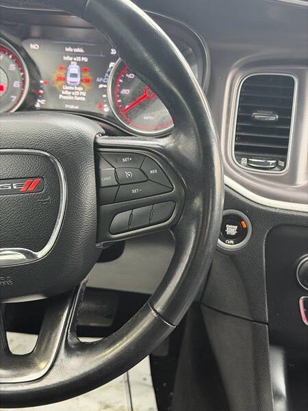 2020 Dodge Charger SXT