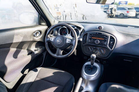 2011 Nissan JUKE S