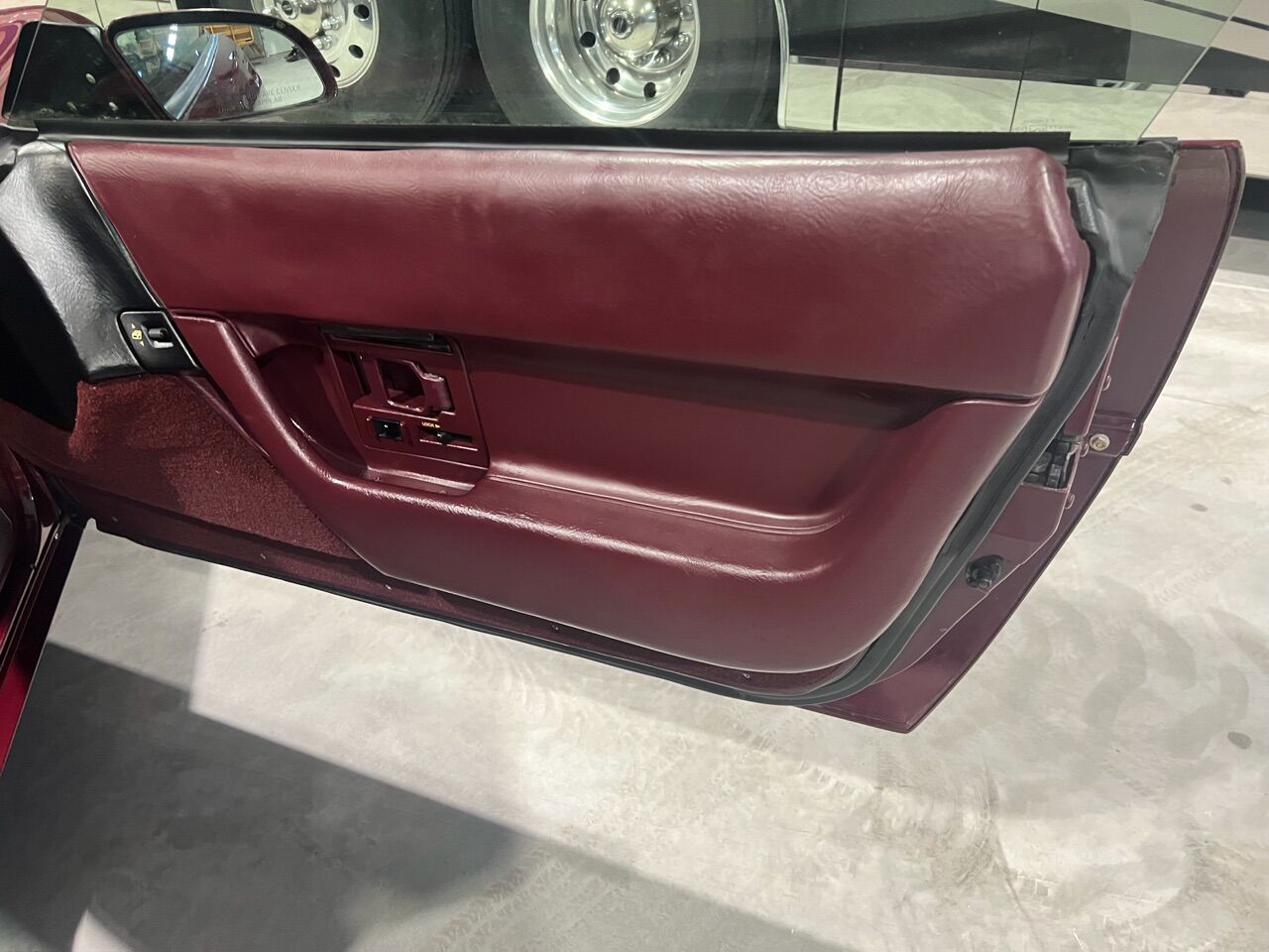 1993 Chevrolet Corvette 12