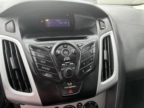 2012 Ford Focus SE