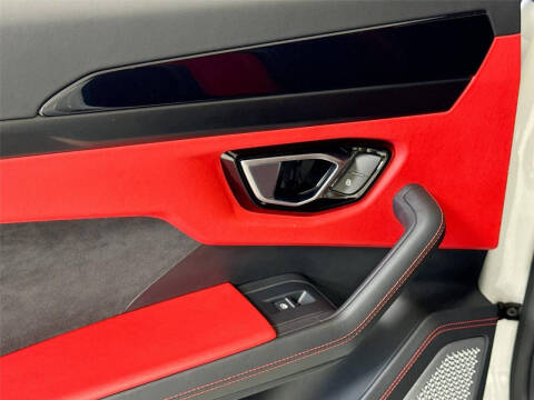 2021 Lamborghini Urus