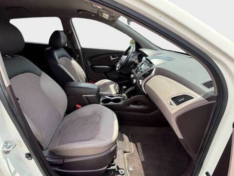 2011 Hyundai Tucson GLS