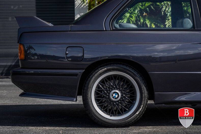1989 BMW M3