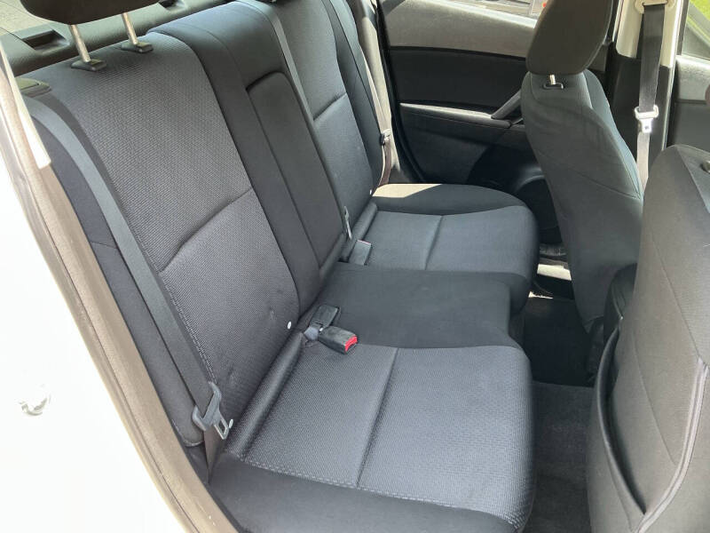 2010 Mazda MAZDA3 i Sport