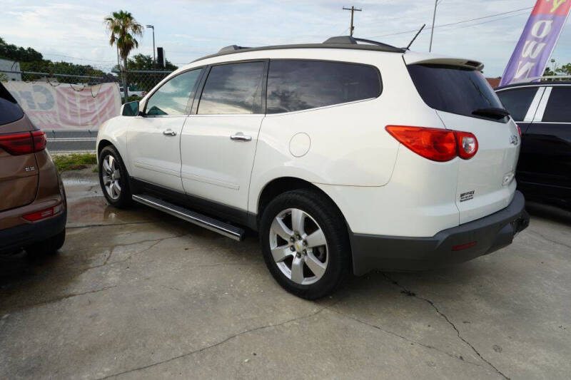 2012 Chevrolet Traverse LT