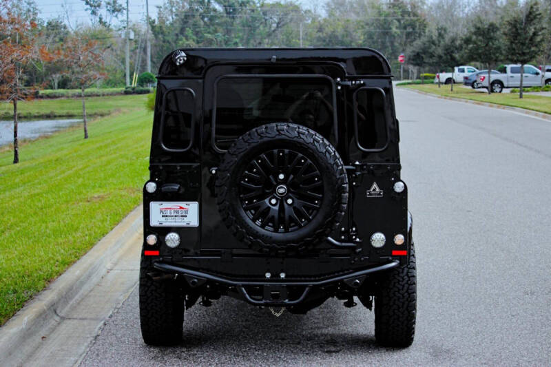 1989 Land Rover Defender