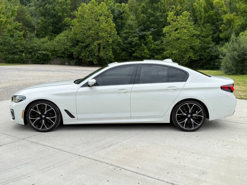 2022 BMW 5 Series 530i