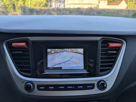 2022 Hyundai Accent SE