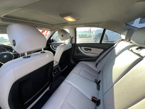 2014 BMW 3 Series 320i xDrive