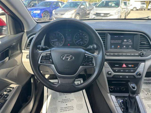 2018 Hyundai Elantra