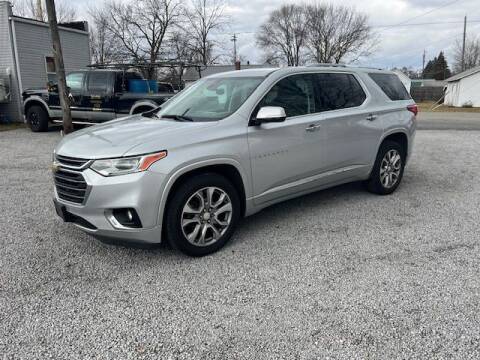 2018 Chevrolet Traverse for sale at The Car Mart in Milford IN