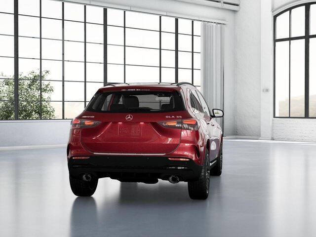 2025 Mercedes-Benz GLA AMG GLA 35