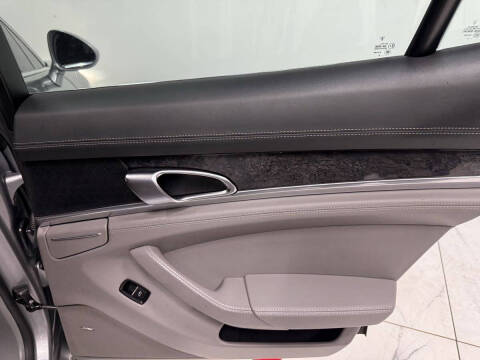 2010 Porsche Panamera Turbo