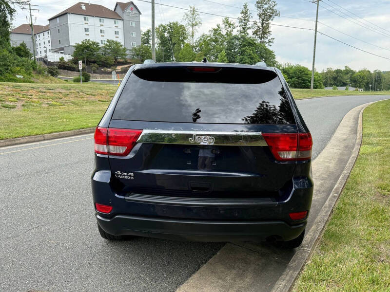 2012 Jeep Grand Cherokee Laredo