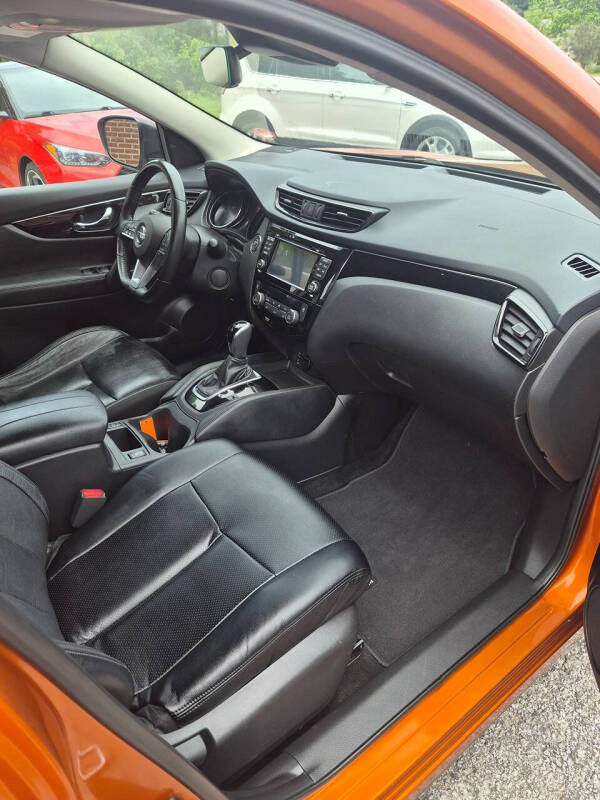 2017 Nissan Rogue Sport SL