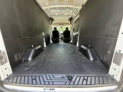 2024 Ford Transit 250