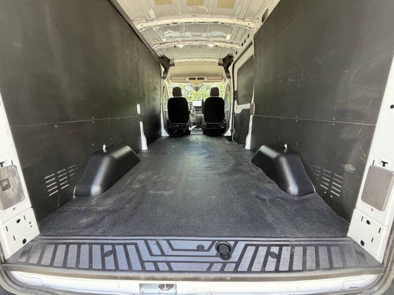 2024 Ford Transit 250