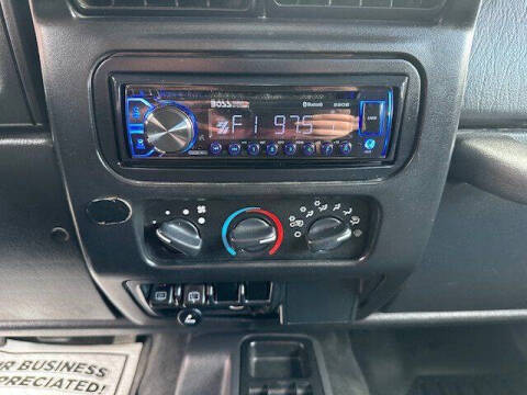 2003 Jeep Wrangler X