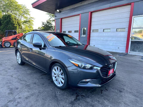 2017 Mazda MAZDA3 Touring