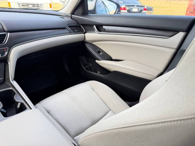 2019 Honda Accord EX