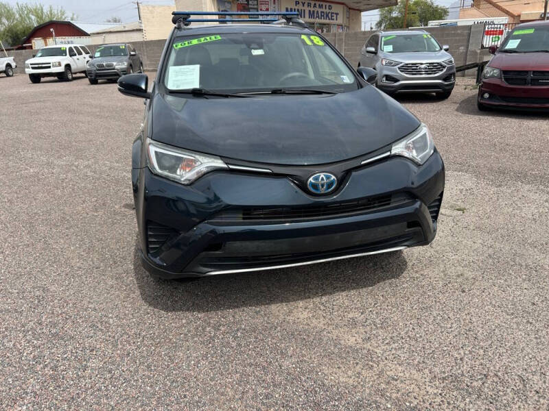 2018 Toyota RAV4 Hybrid LE