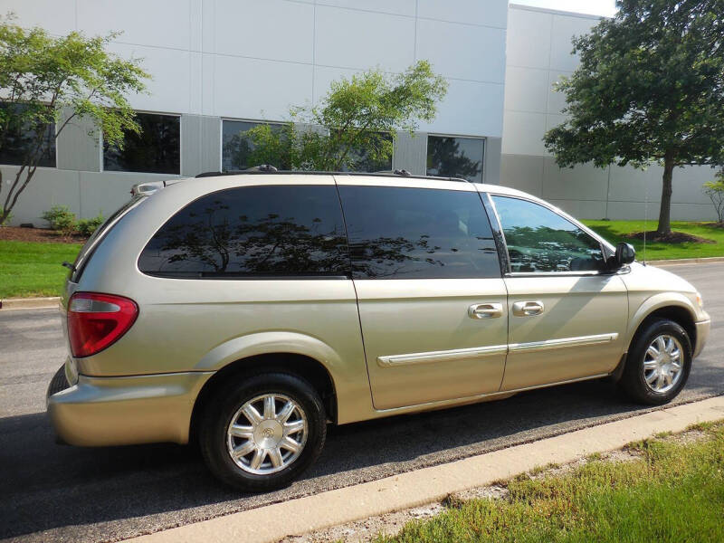 2006 Chrysler Town and Country Touring