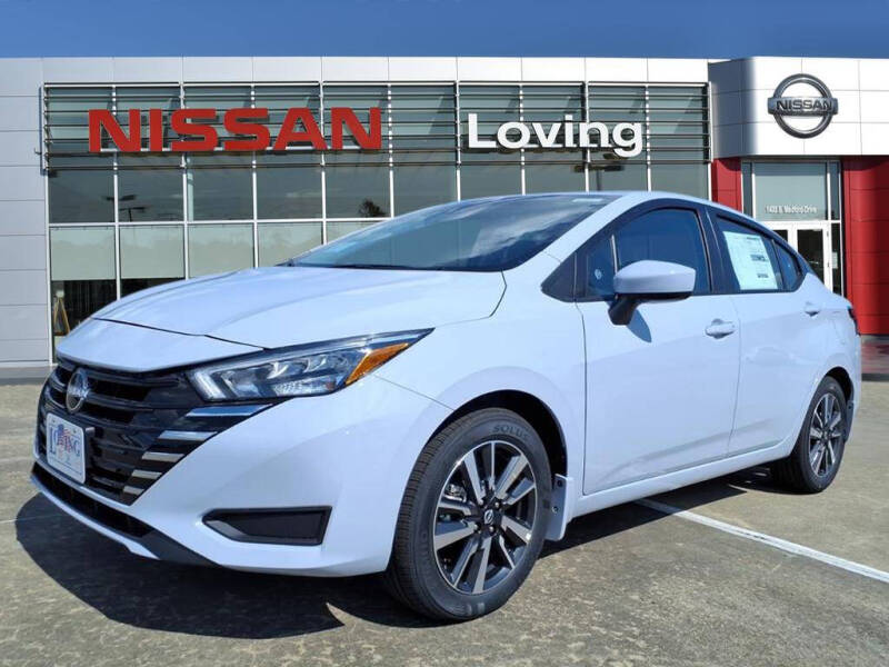 2025 Nissan Versa SV