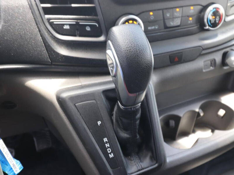 2025 Ford Transit