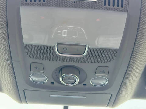 2012 Audi Q5 3.2 quattro Premium Plus