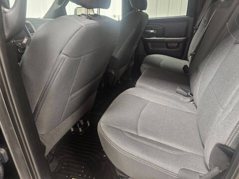 2021 RAM 1500 Classic SLT
