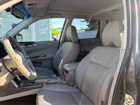 2012 Subaru Forester 2.5X Limited