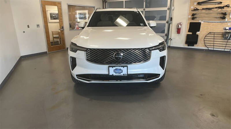 2026 Volvo XC90 B6 Plus 7P