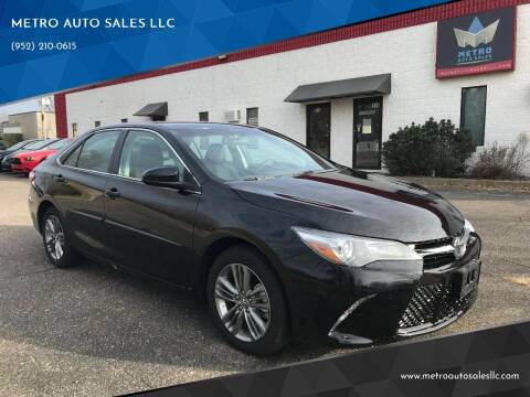 2017 Toyota Camry for sale at METRO AUTO SALES LLC in Blaine MN