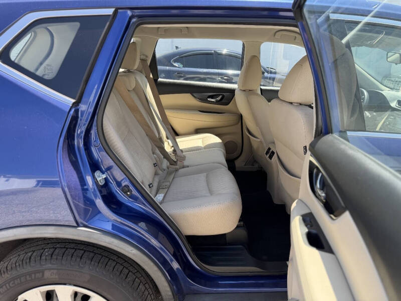 2017 Nissan Rogue S