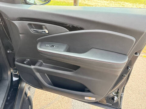 2022 Honda Ridgeline Black Edition