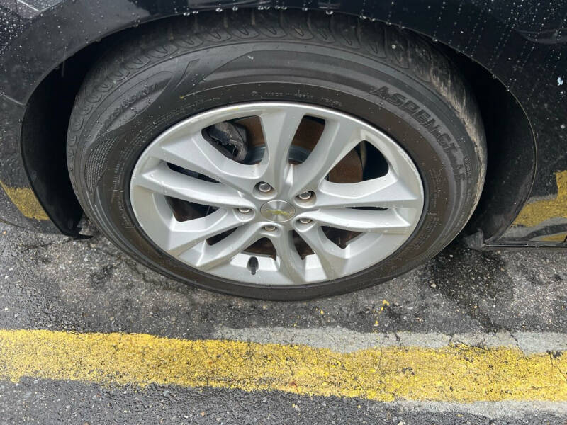 2017 Chevrolet Malibu LT