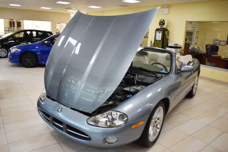 2002 Jaguar XK-Series XK8