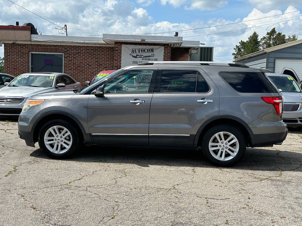 Gray 2013 Ford Explorer XLT XLT 4dr SUV 2