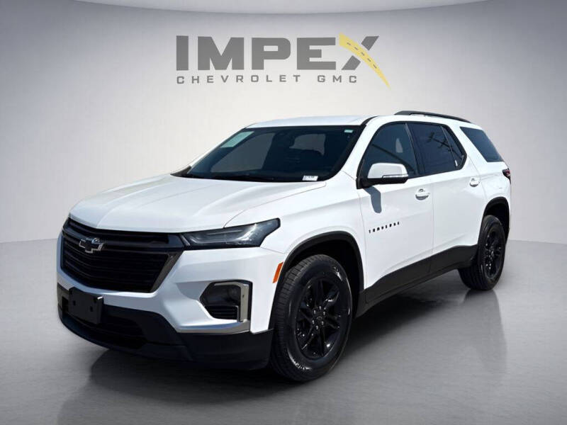2023 Chevrolet Traverse LT Leather