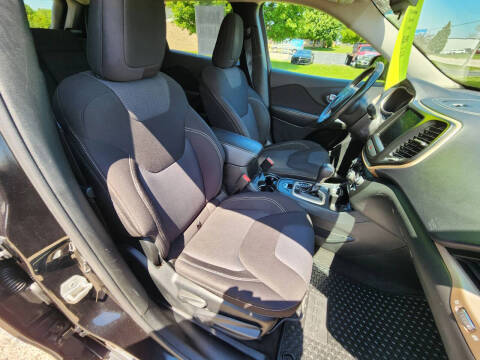 2015 Jeep Cherokee Altitude