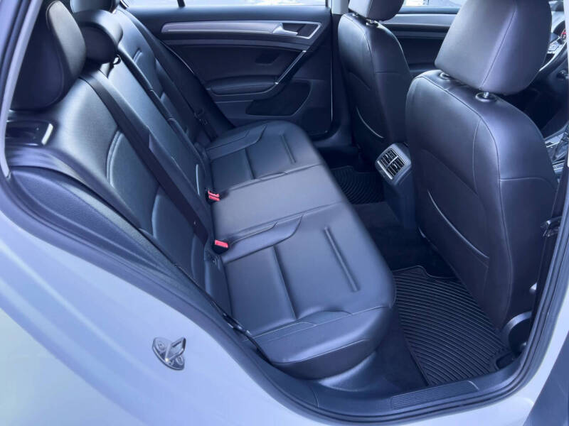 2015 Volkswagen Golf