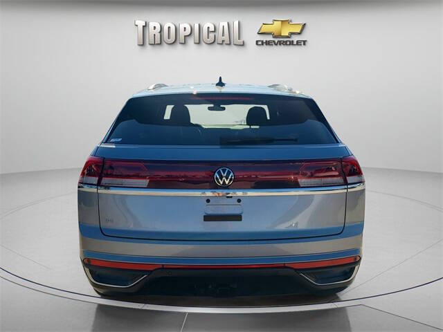 2024 Volkswagen Atlas Cross Sport SE