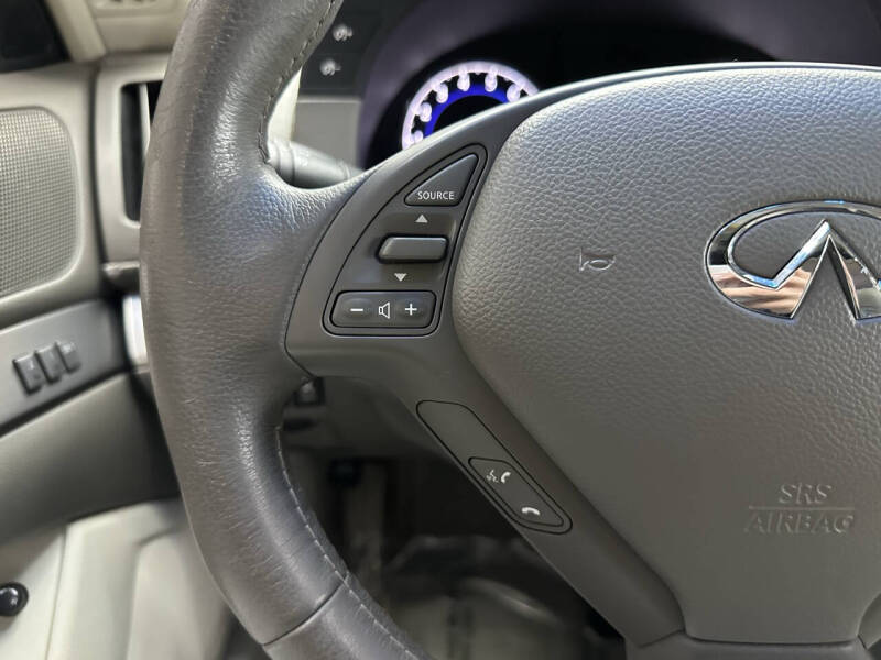 2011 Infiniti G37 Coupe