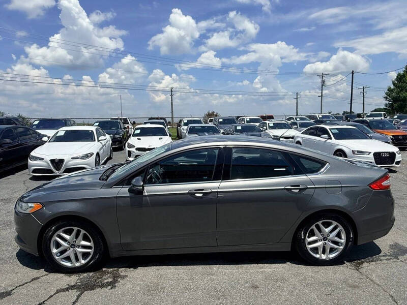 2013 Ford Fusion SE
